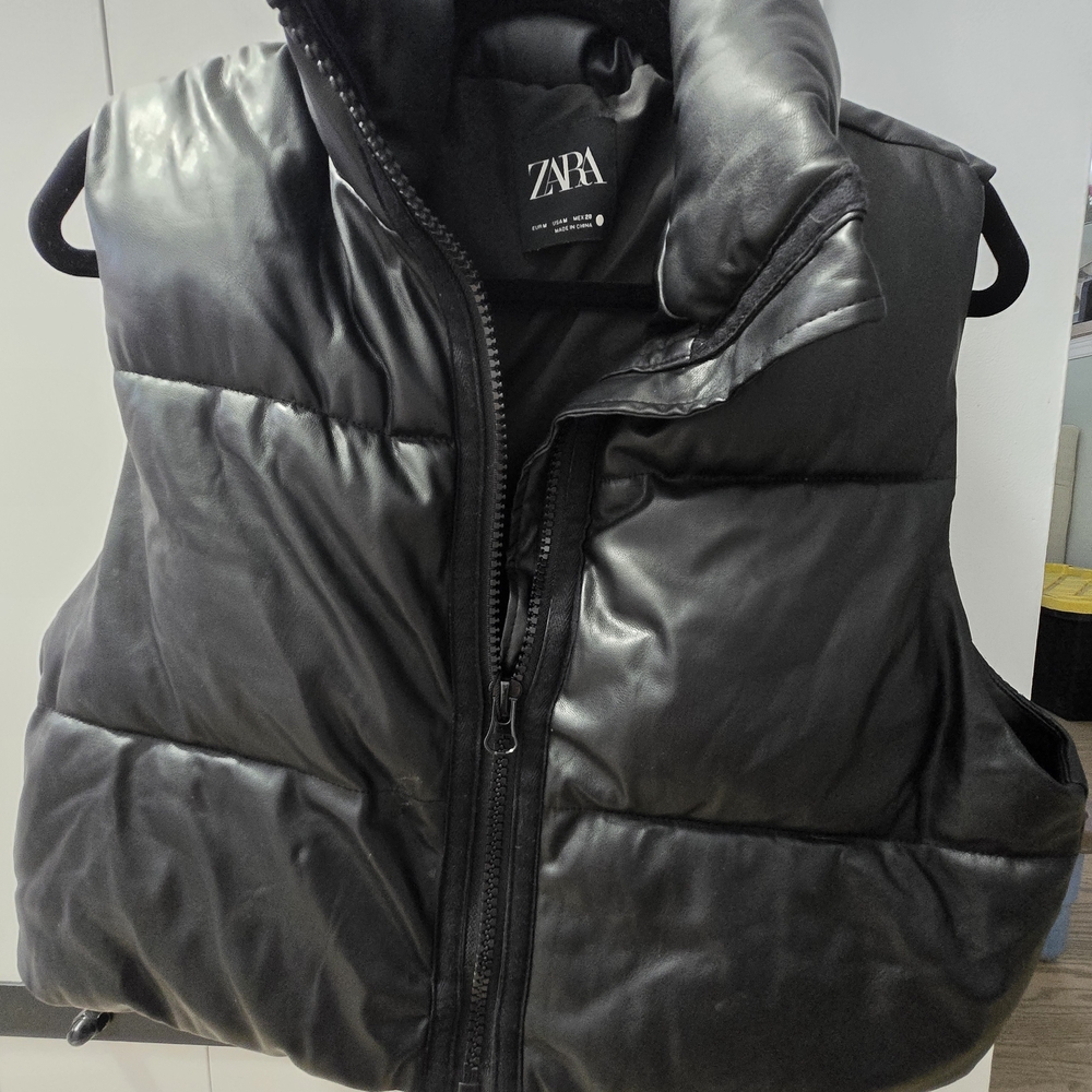 Zara Shiny Black Quilted Vest